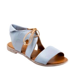 Bueno Women’s Yara Sandals, USA size 7.5-8, blue, new